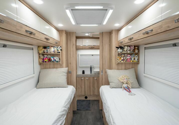 Image of a Motorhome - Image 14