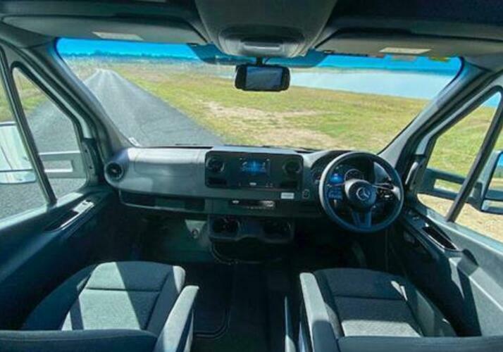 Image of a Motorhome - Image 4