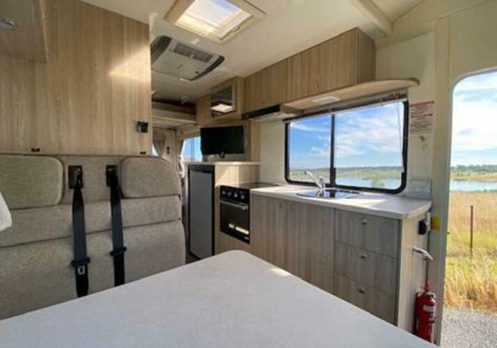Image of a Motorhome - Image 5