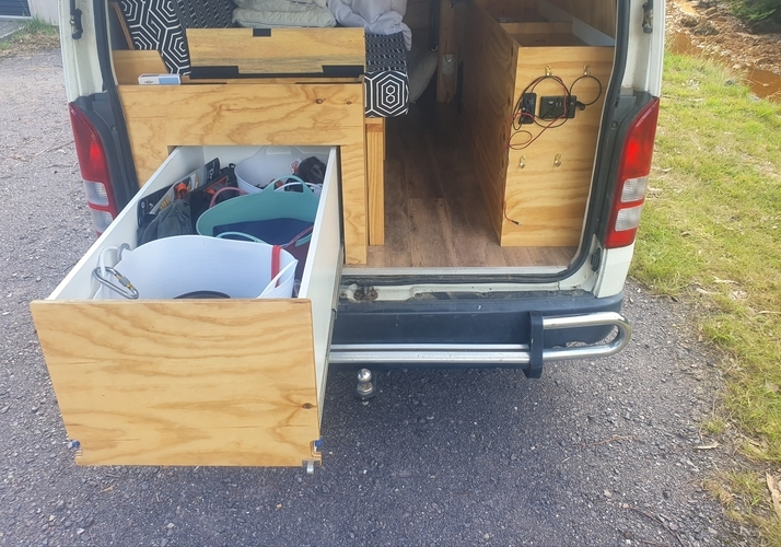 Image of a Campervan - Image 14