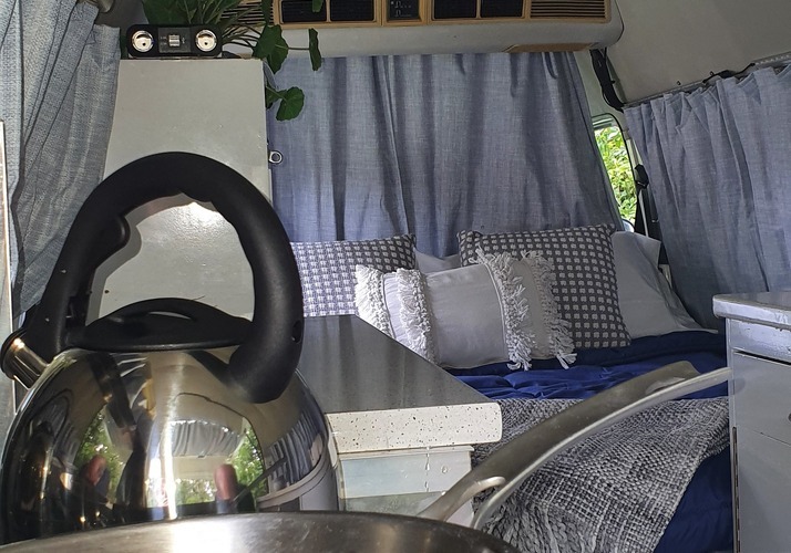 Image of a Campervan - Image 6