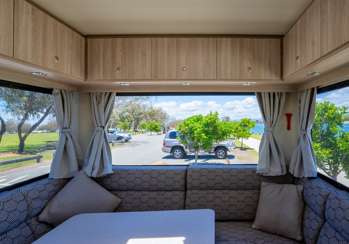 Image of a Motorhome - Image 4