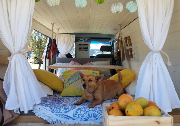 Image of a Campervan - Image 7