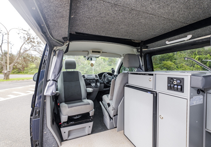 Image of a Campervan - Image 7