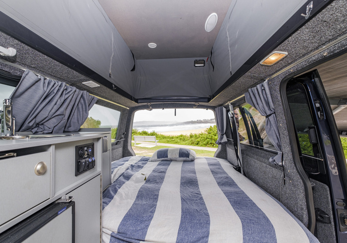 Image of a Campervan - Image 17