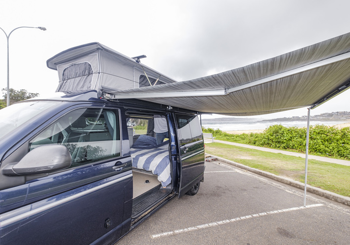 Image of a Campervan - Image 18