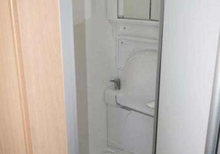 Image of a Motorhome - Image 3