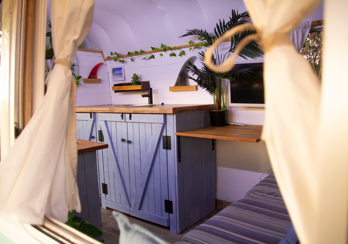 Image of a Campervan - Image 5
