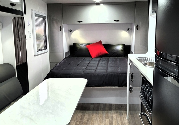 Image of a Caravan - Image 1