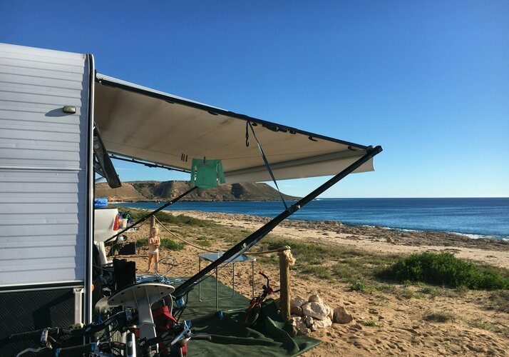Image of a Caravan - Image 13