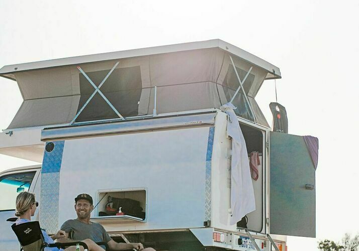 Image of a Campervan - Image 10