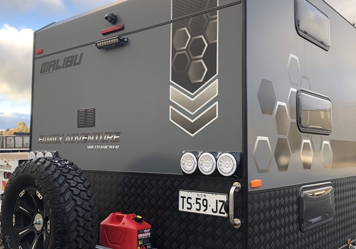 Image of a Caravan - Image 7
