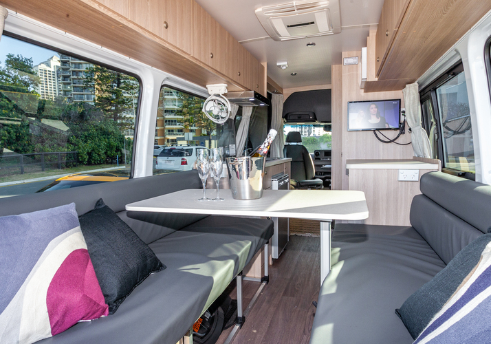 Image of a Campervan - Image 5