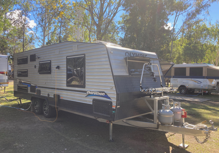 Image of a Caravan - Image 2