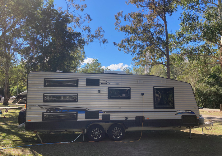 Image of a Caravan - Image 3