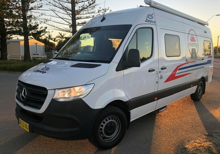 Image of a Motorhome - Image 20