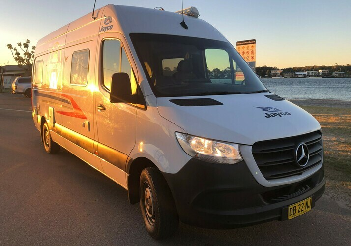 Image of a Motorhome - Image 1
