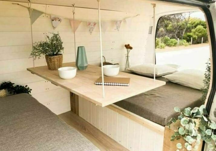 Image of a Campervan - Image 8