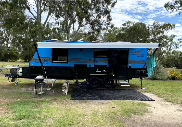 Image of a Caravan - Image 4