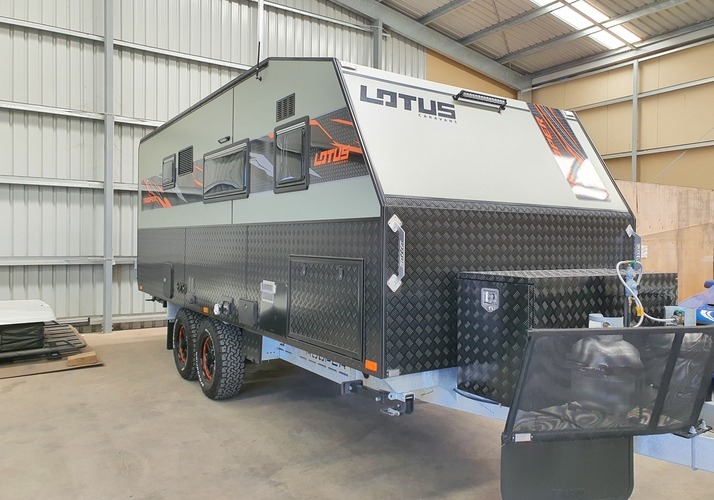 Image of a Caravan - Image 13