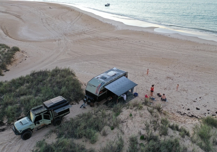 Image of a Caravan - Image 12