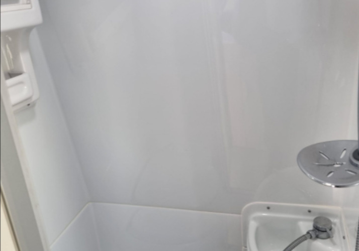 Image of a Motorhome - Image 5