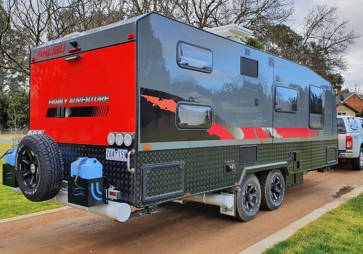 Image of a Caravan - Image 2
