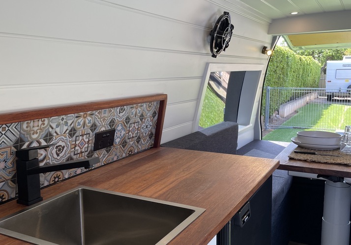 Image of a Campervan - Image 3