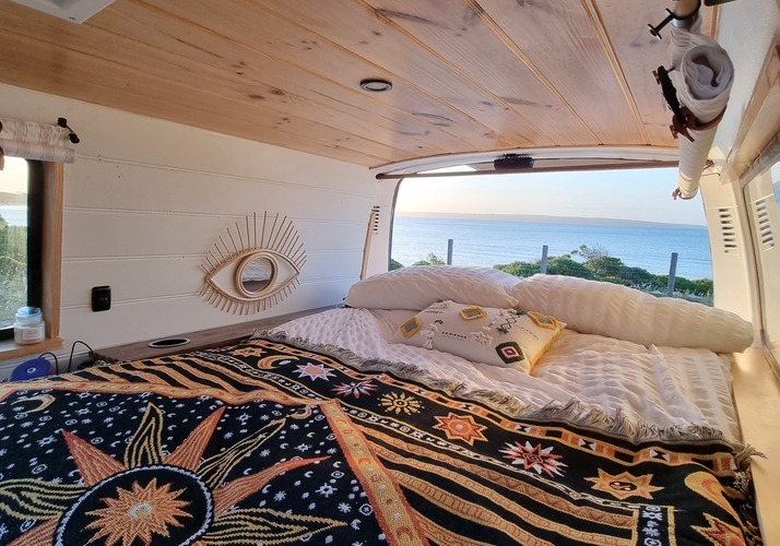 Image of a Campervan - Image 5