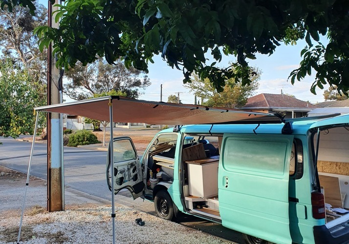 Image of a Campervan - Image 8