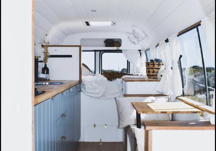 Image of a Motorhome - Image 8