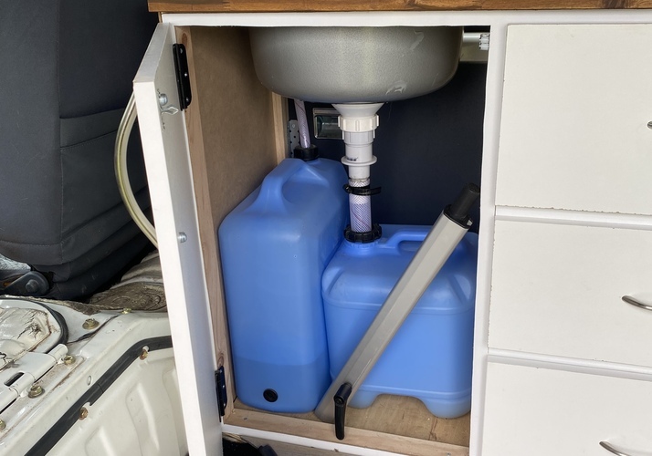 Image of a Campervan - Image 13