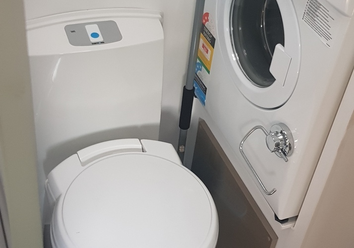 Image of a Caravan - Image 16
