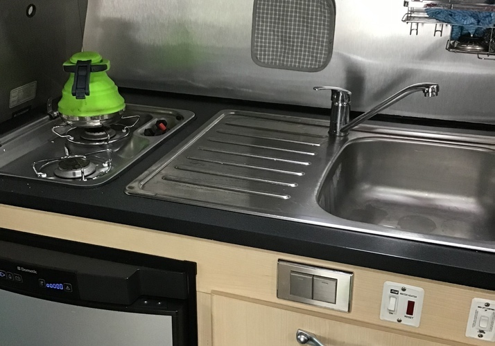 Image of a Motorhome - Image 3