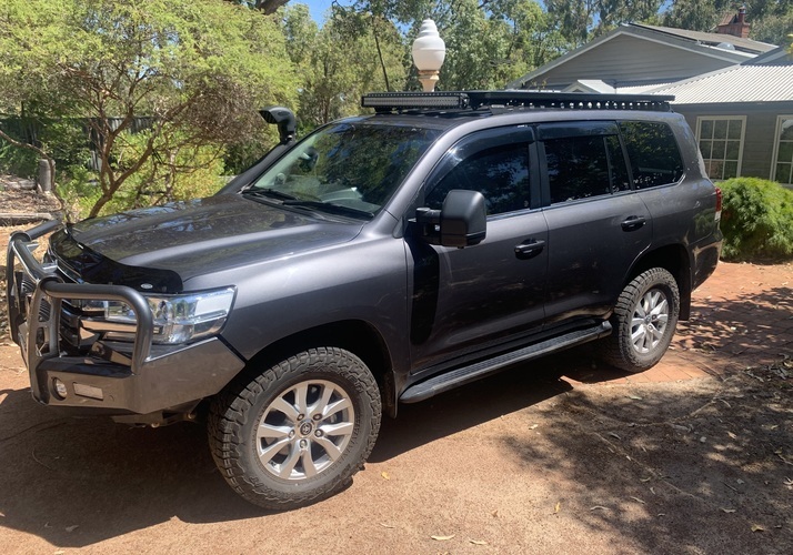 Image of a Tow Vehicle - Image 3