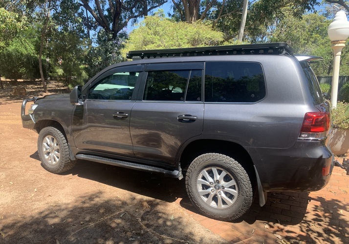 Image of a Tow Vehicle - Image 4