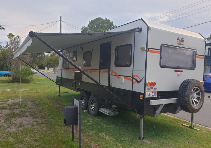 Image of a Caravan - Image 3