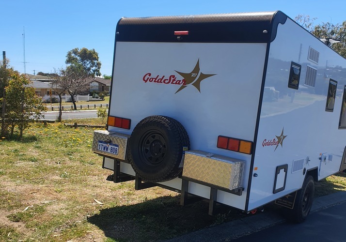 Image of a Caravan - Image 4