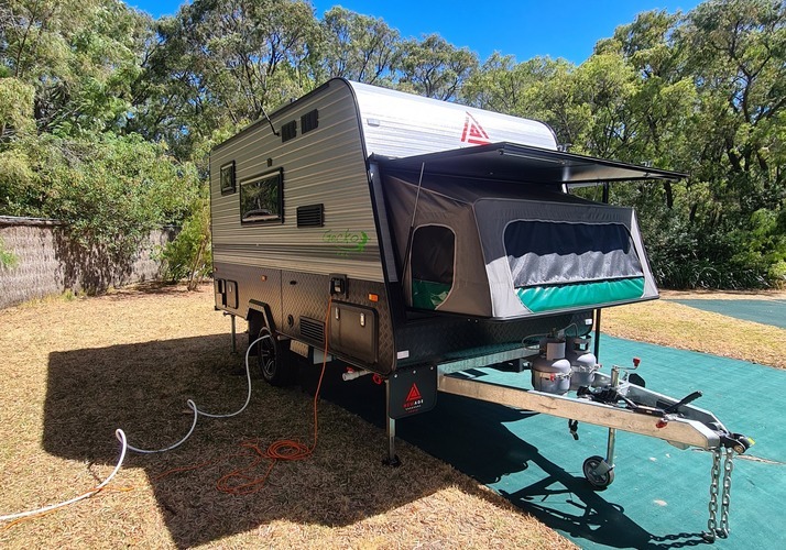 Image of a Caravan - Image 1