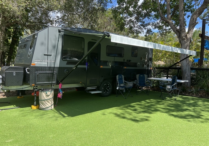 Image of a Caravan - Image 8