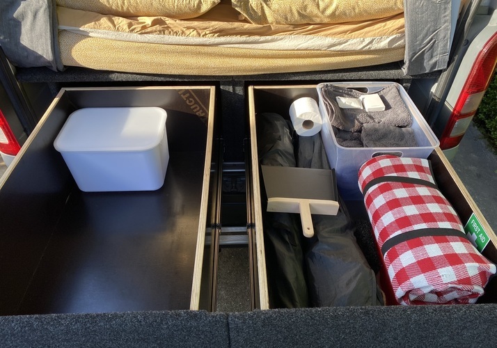 Image of a Campervan - Image 16