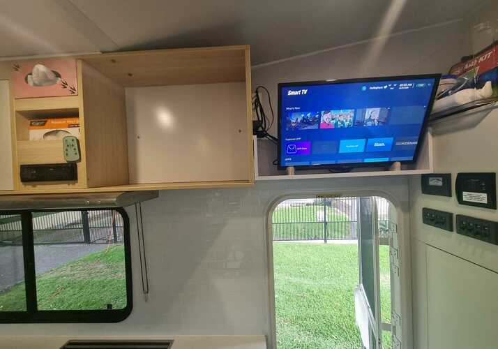 Image of a Motorhome - Image 5