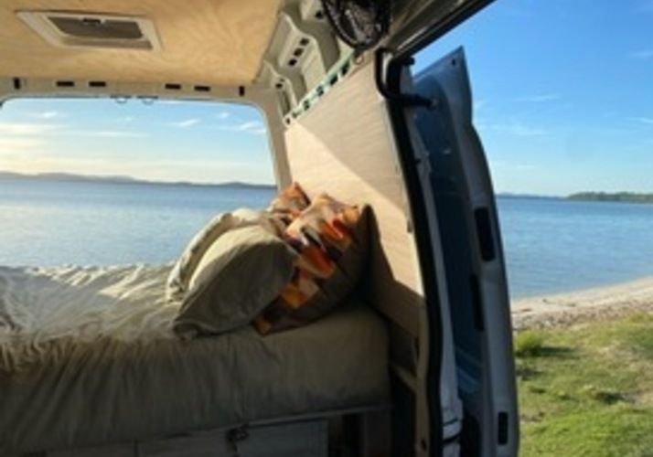Image of a Campervan - Image 10