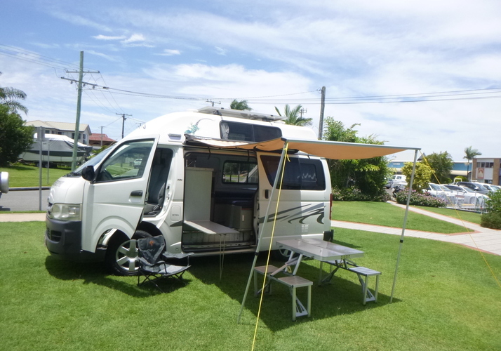 Image of a Campervan - Image 6