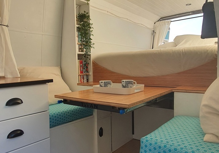 Image of a Campervan - Image 15