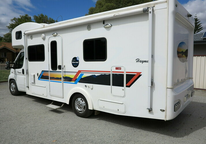 Image of a Motorhome - Image 2