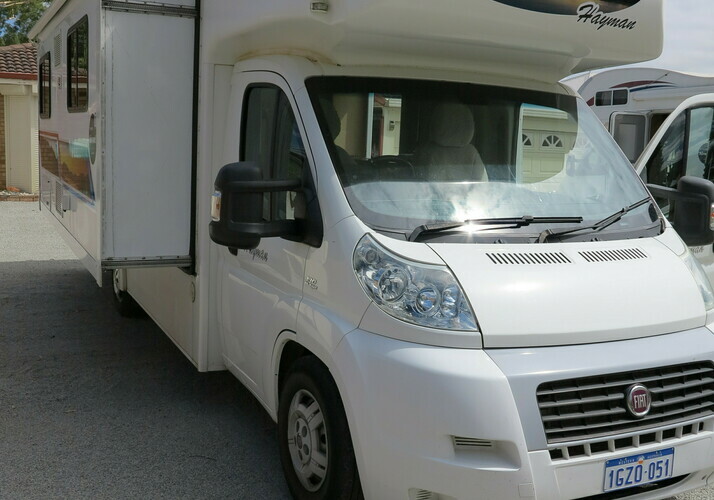 Image of a Motorhome - Image 4