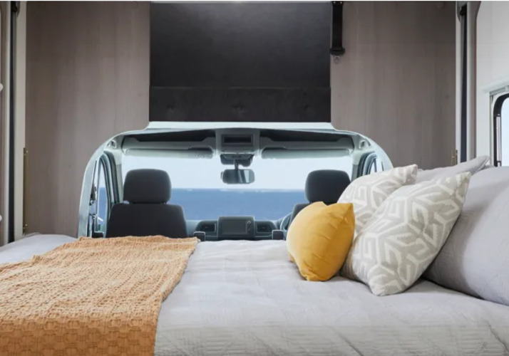 Image of a Motorhome - Image 9