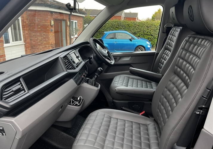 Image of a Campervan - Image 5
