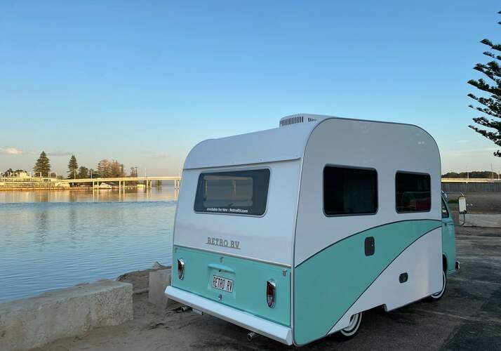 Image of a Motorhome - Image 7